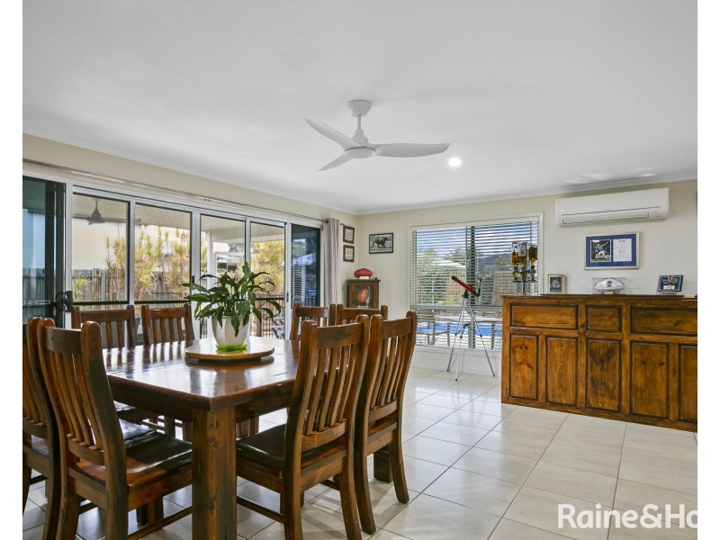 30 Creekside ESP, Cooloola Cove QLD 4580