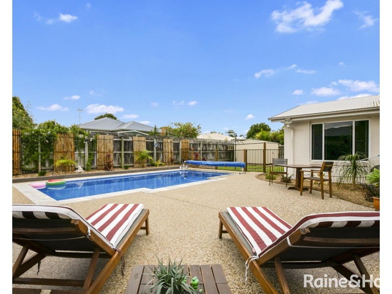 30 Creekside ESP, Cooloola Cove QLD 4580