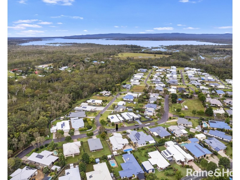 30 Creekside ESP, Cooloola Cove QLD 4580