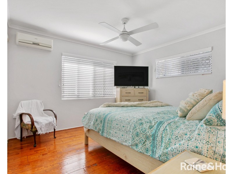23 Oyster Parade, Tin Can Bay QLD 4580