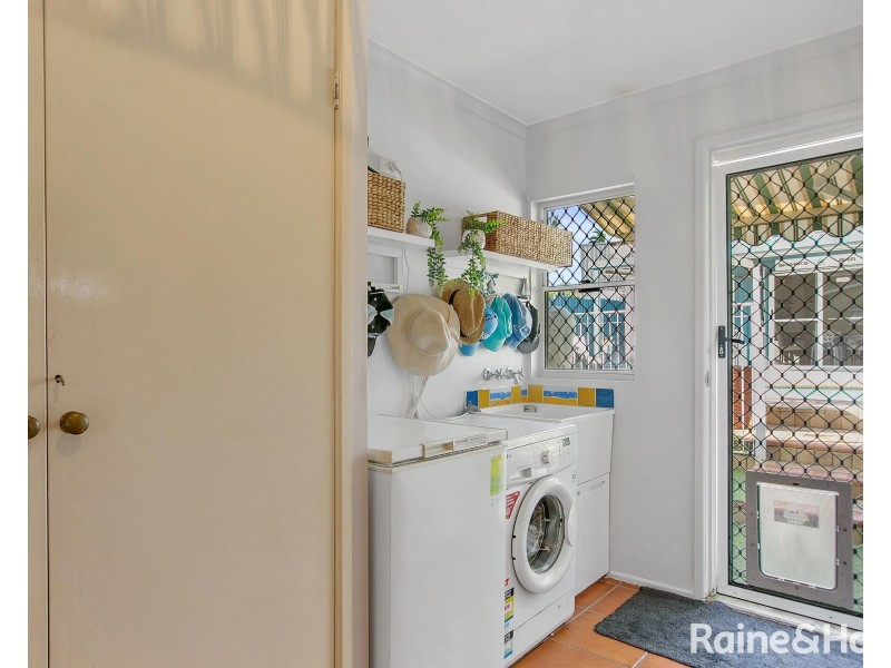 23 Oyster Parade, Tin Can Bay QLD 4580