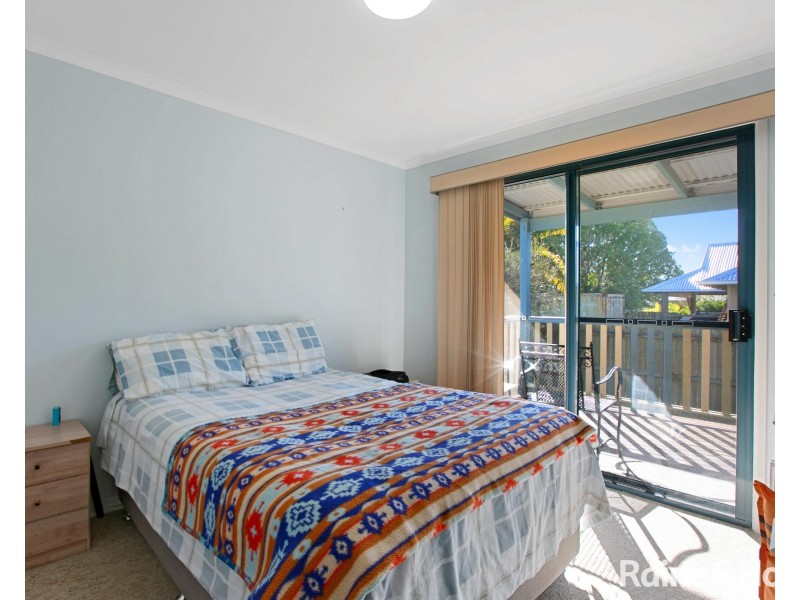 35 Nautilus Drive, Cooloola Cove QLD 4580