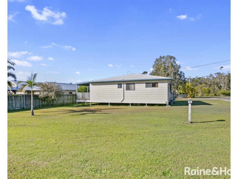 35 Nautilus Drive, Cooloola Cove QLD 4580