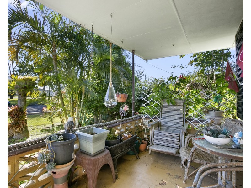 30 Tailor Street, Tin Can Bay QLD 4580