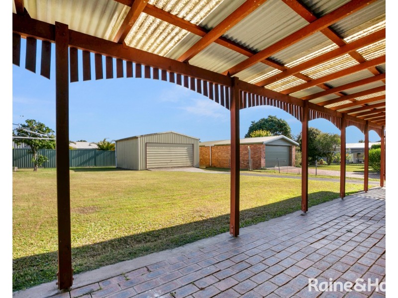 72 Gympie Road, Tin Can Bay QLD 4580