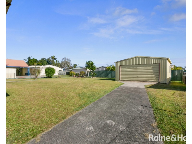 72 Gympie Road, Tin Can Bay QLD 4580
