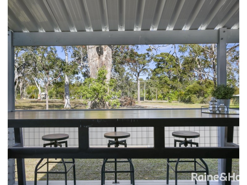 21 Ark Royal Drive, Cooloola Cove QLD 4580