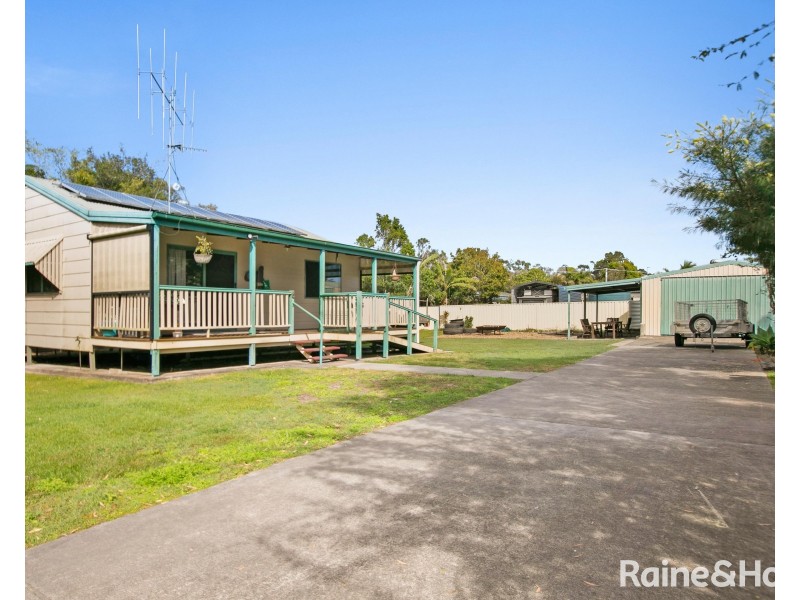 6 Victory Court, Cooloola Cove QLD 4580