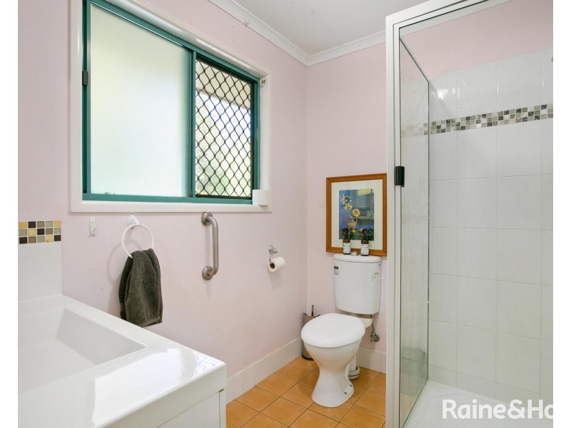6 Victory Court, Cooloola Cove QLD 4580