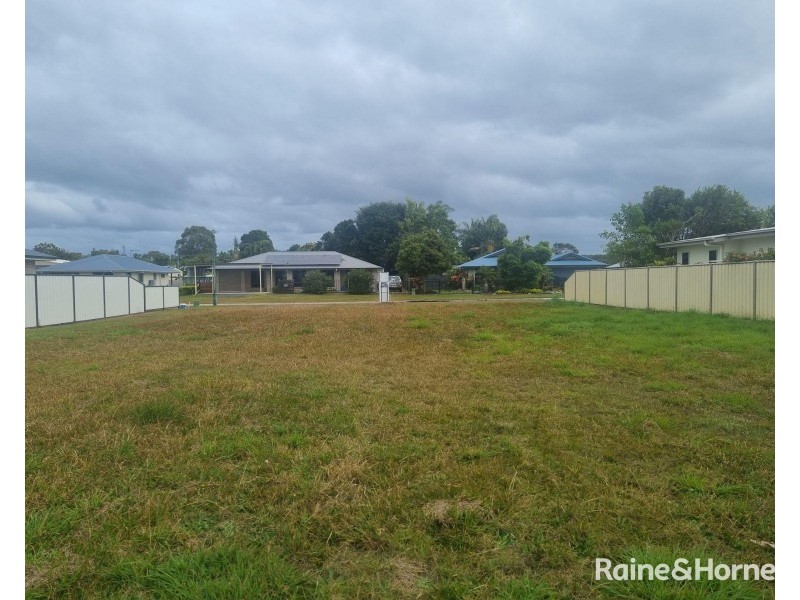 68 Fyshburn Drive, Cooloola Cove QLD 4580