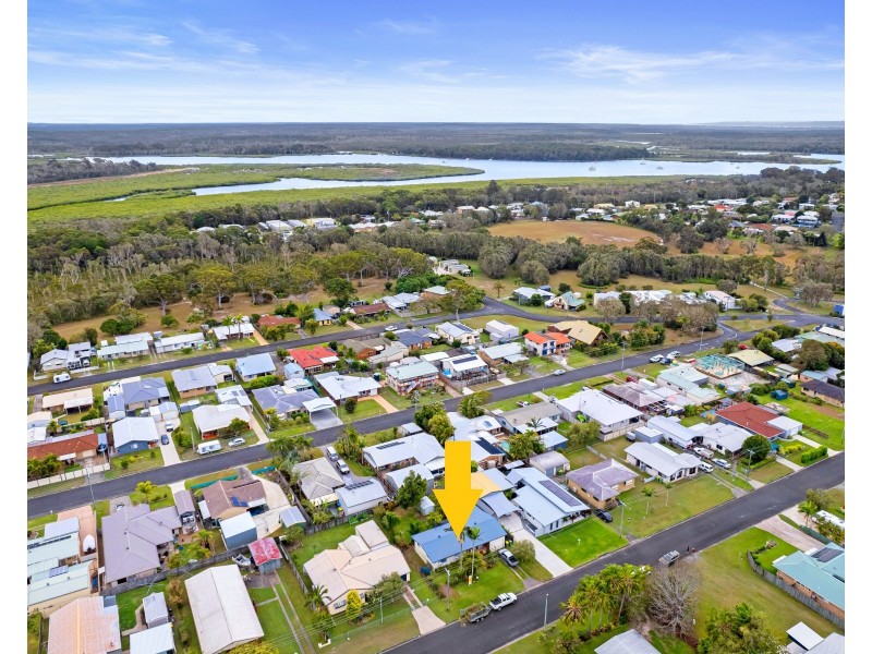 22 Marlin Way, Tin Can Bay QLD 4580