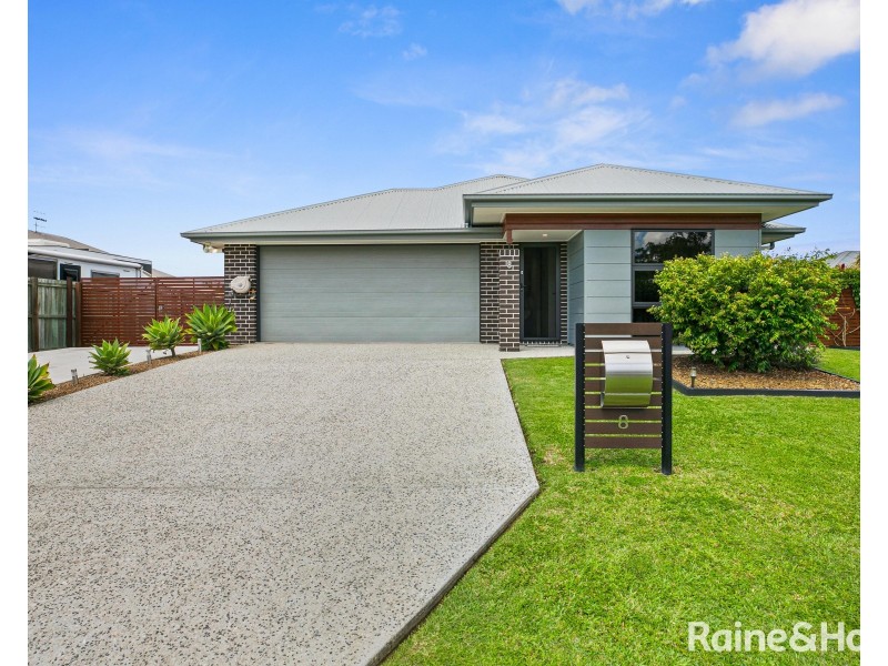 8 Habitat Circuit, Cooloola Cove QLD 4580