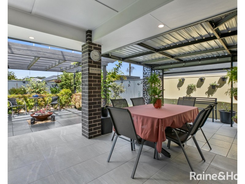 8 Habitat Circuit, Cooloola Cove QLD 4580
