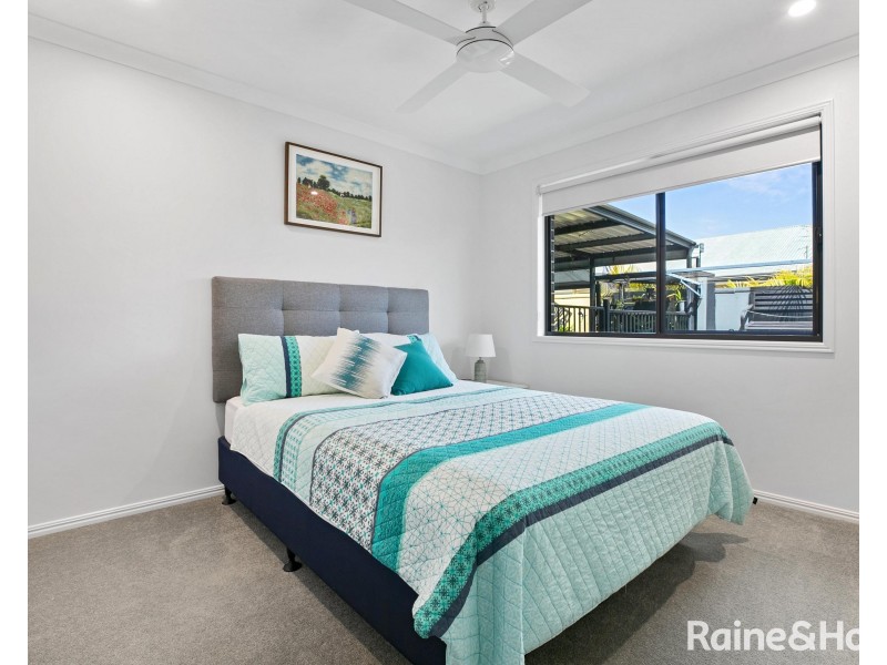 8 Habitat Circuit, Cooloola Cove QLD 4580
