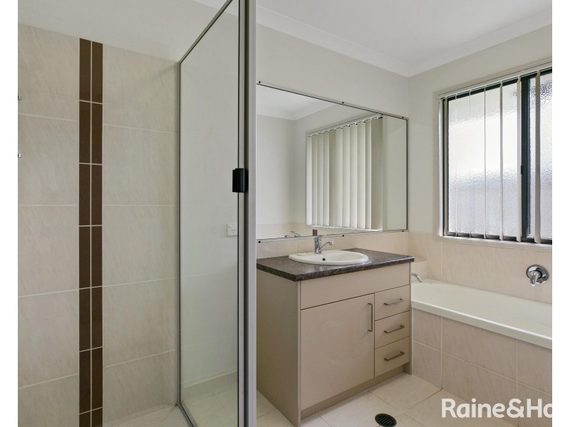 13 Habitat Circuit, Cooloola Cove QLD 4580