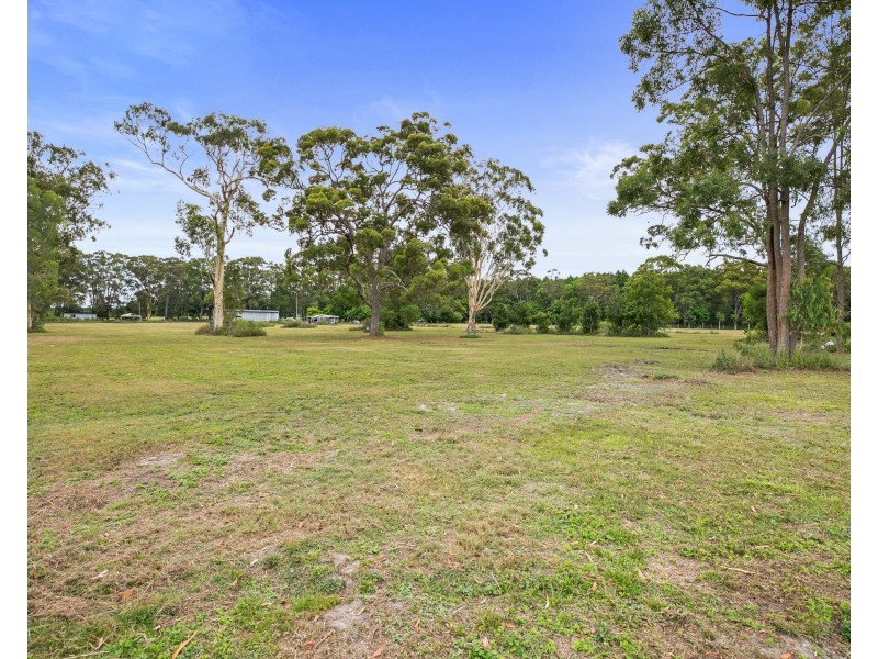 81 Osborne Court, Wallu QLD 4570