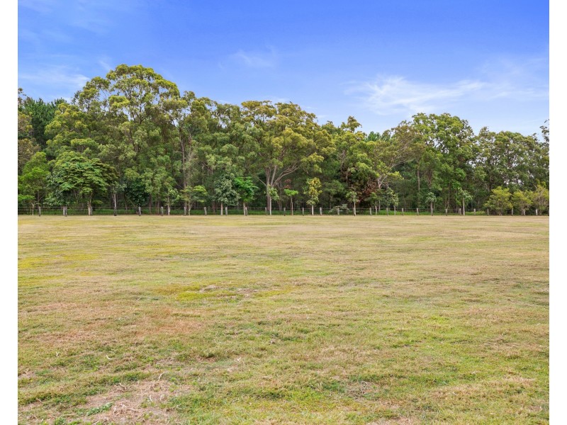 81 Osborne Court, Wallu QLD 4570