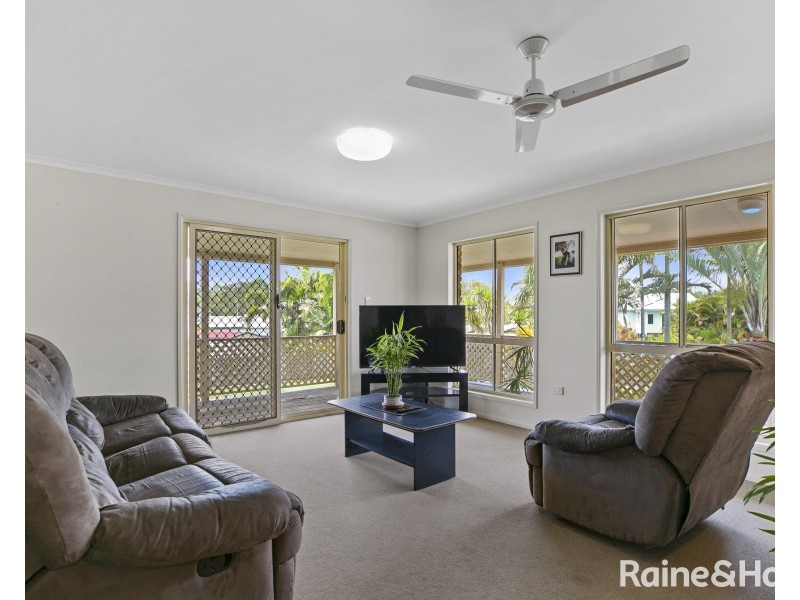 7 Parrot Street, Tin Can Bay QLD 4580