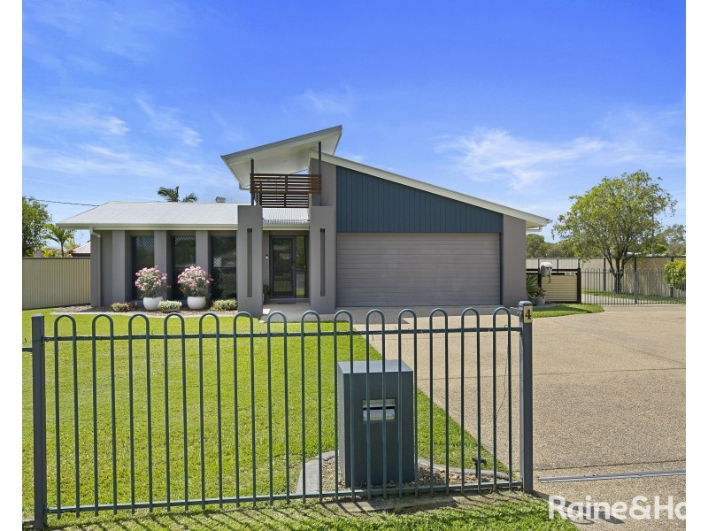 4 Canberra Avenue, Cooloola Cove QLD 4580