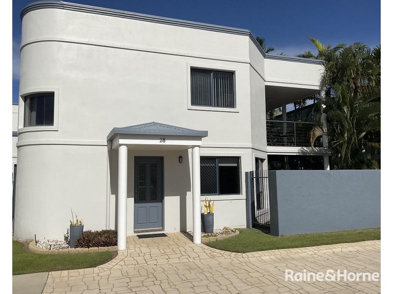 28/33 Elizabeth Street, Urangan QLD 4655