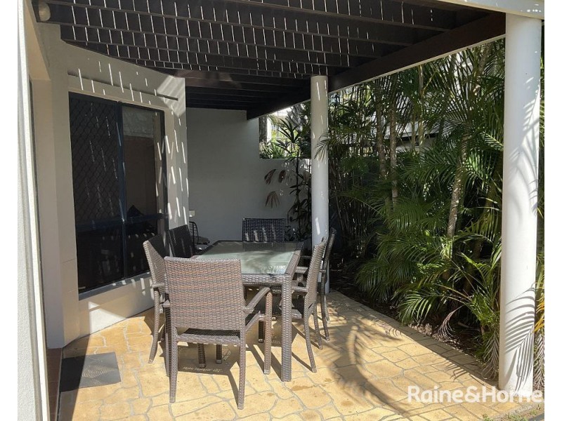 28/33 Elizabeth Street, Urangan QLD 4655