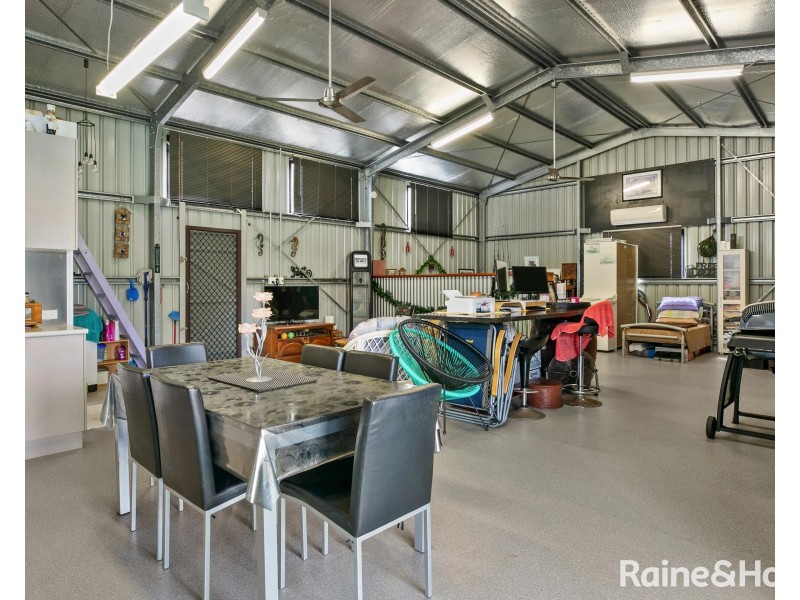 5 Buchanan Avenue, Tin Can Bay QLD 4580