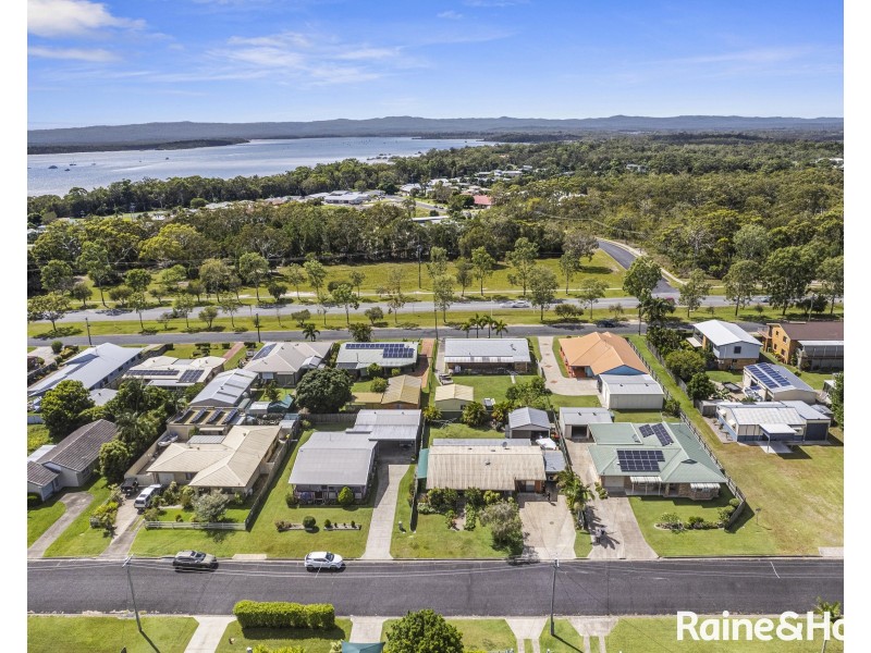13 Marlin Way, Tin Can Bay QLD 4580