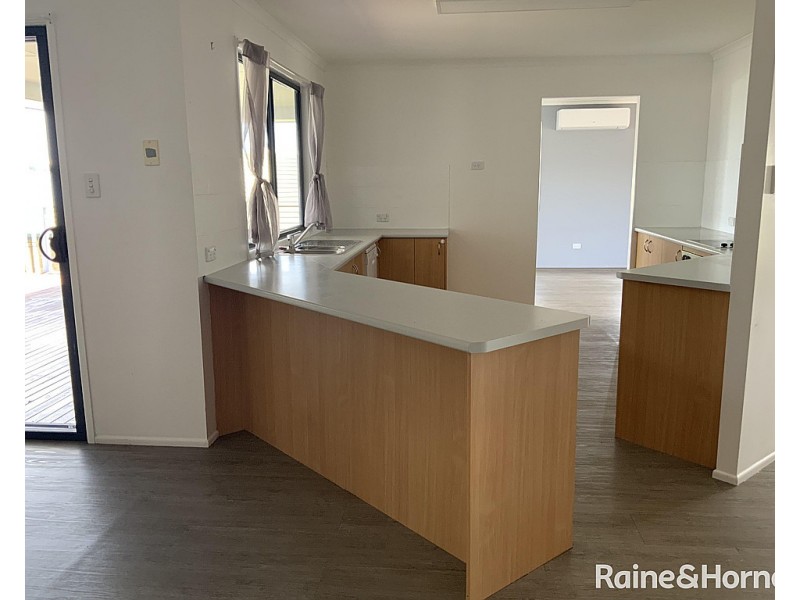 39 Sterling Castle Road, Tin Can Bay QLD 4580