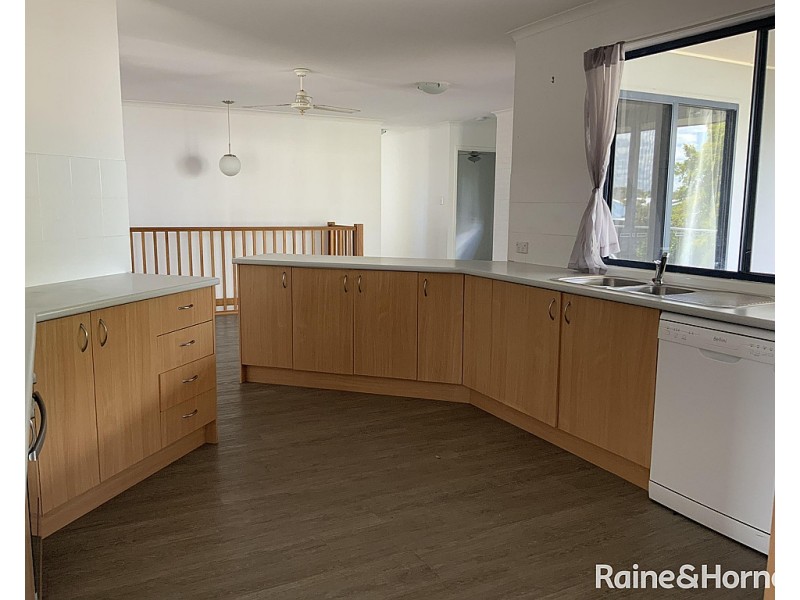 39 Sterling Castle Road, Tin Can Bay QLD 4580