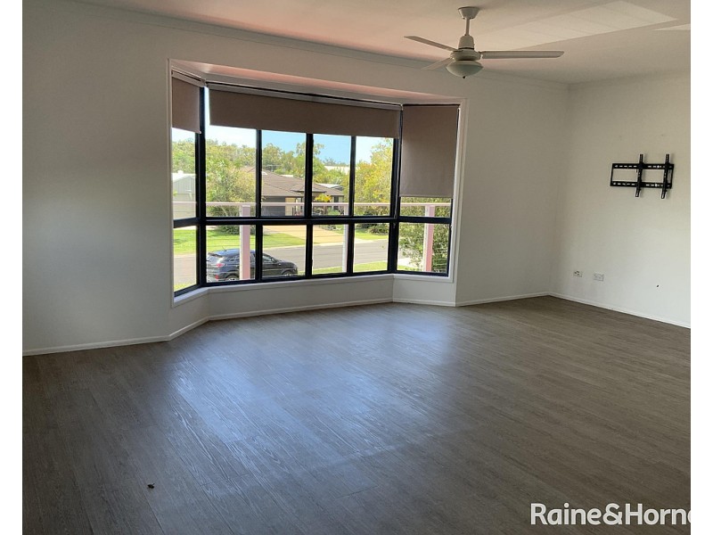 39 Sterling Castle Road, Tin Can Bay QLD 4580