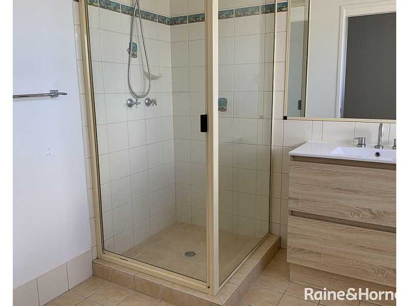 39 Sterling Castle Road, Tin Can Bay QLD 4580