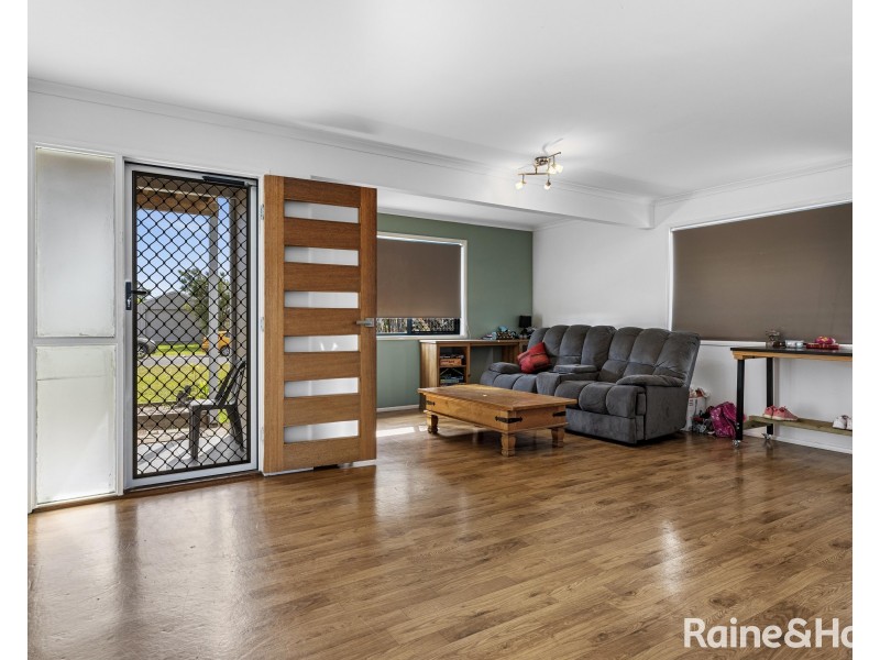 39 Sterling Castle Road, Tin Can Bay QLD 4580