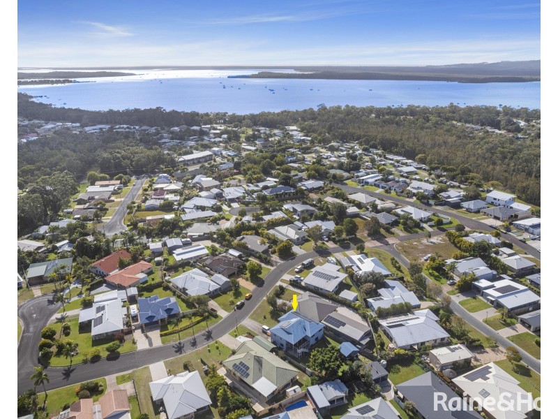 39 Sterling Castle Road, Tin Can Bay QLD 4580