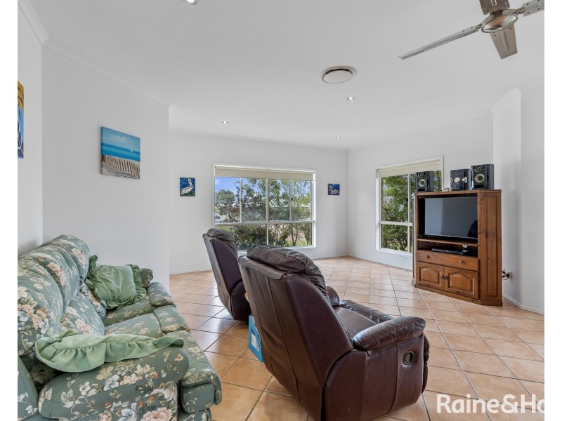 46 Banksia Avenue, Tin Can Bay QLD 4580