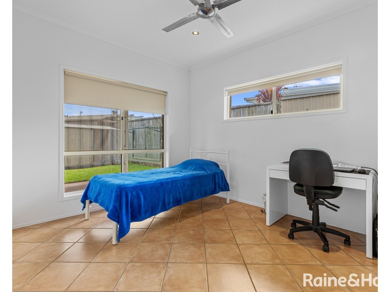 46 Banksia Avenue, Tin Can Bay QLD 4580