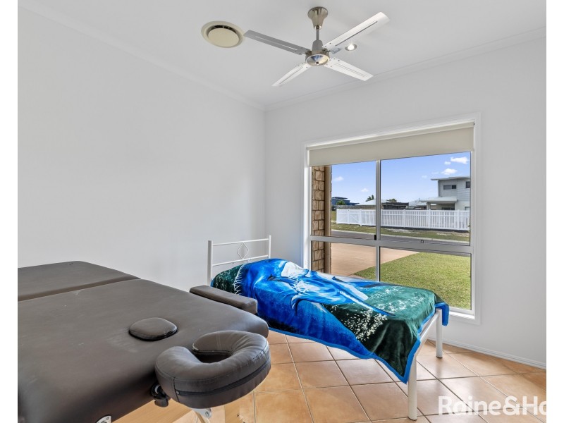46 Banksia Avenue, Tin Can Bay QLD 4580