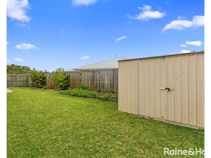 46 Banksia Avenue, Tin Can Bay QLD 4580