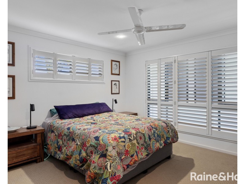 74 Fyshburn Drive, Cooloola Cove QLD 4580