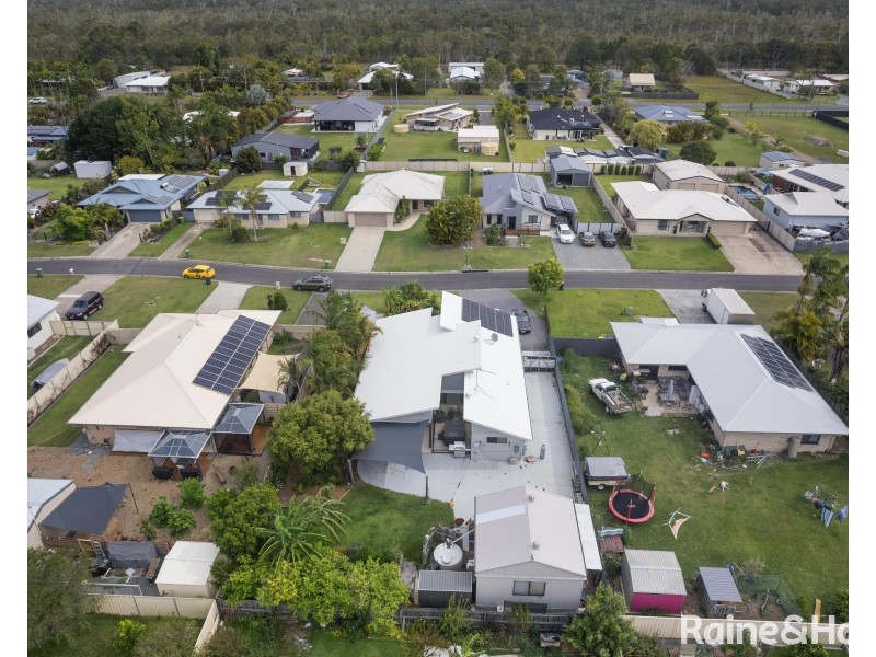 74 Fyshburn Drive, Cooloola Cove QLD 4580