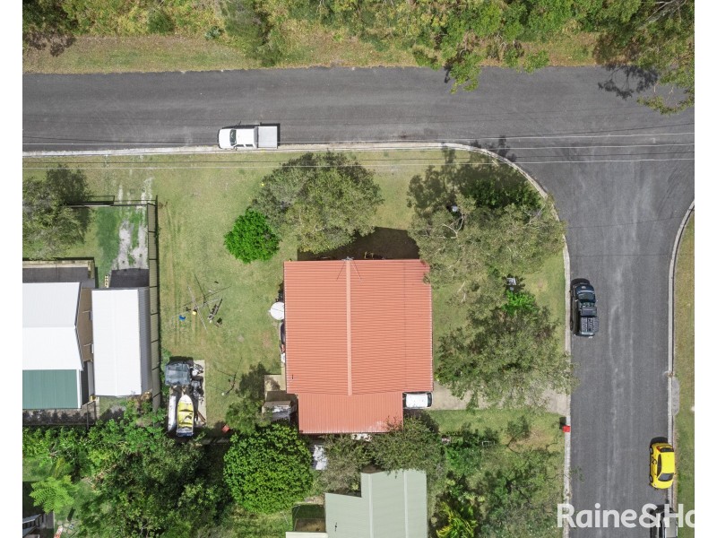 13 Halibut Street, Tin Can Bay QLD 4580