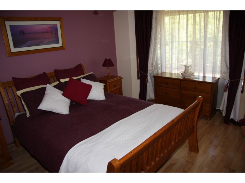 Wattle Grove NSW 2173