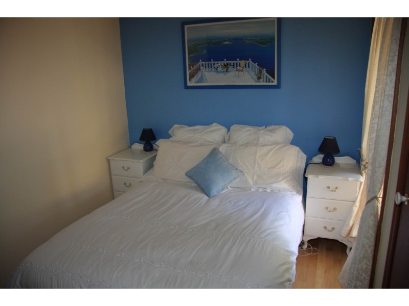 Wattle Grove NSW 2173