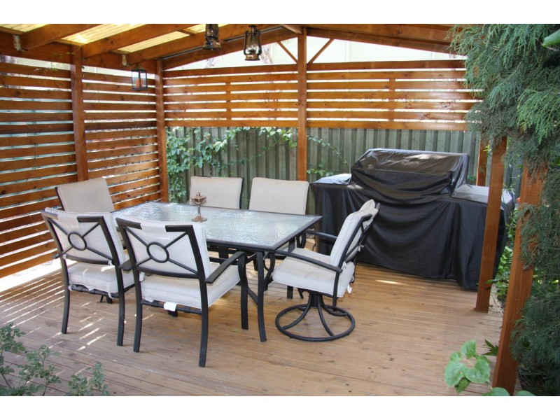 Wattle Grove NSW 2173