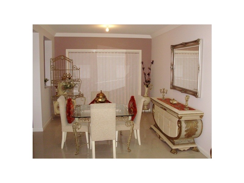 West Hoxton NSW 2171
