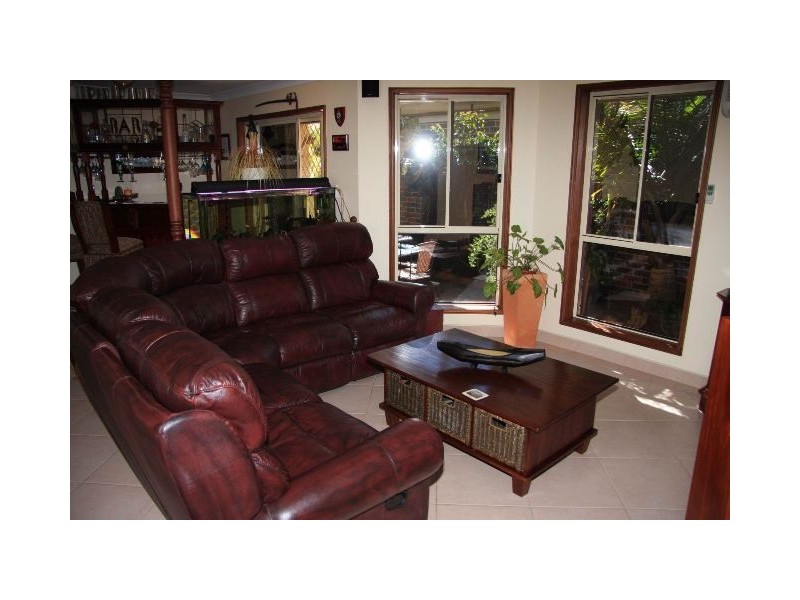 Wattle Grove NSW 2173