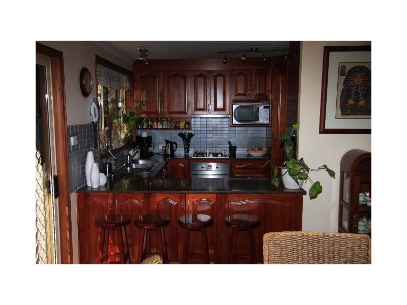 Wattle Grove NSW 2173