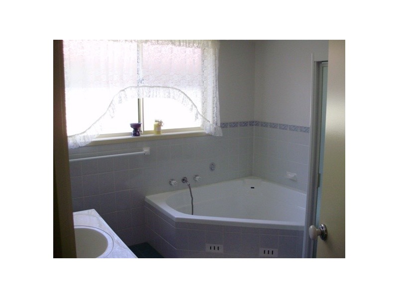 Hoxton Park NSW 2171