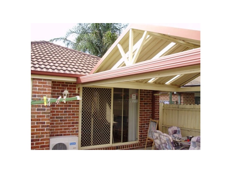 Wattle Grove NSW 2173