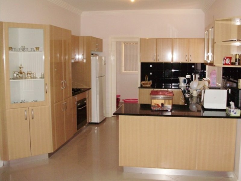 West Hoxton NSW 2171