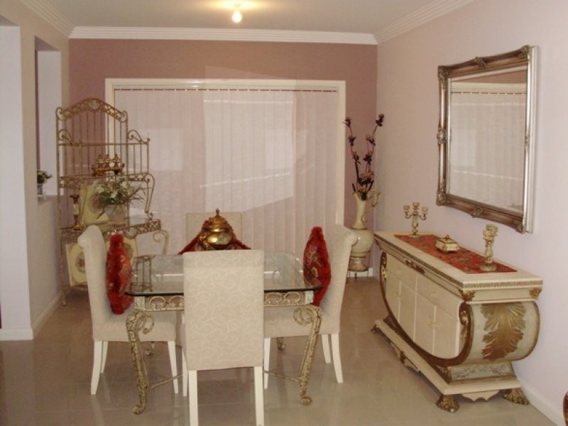 West Hoxton NSW 2171